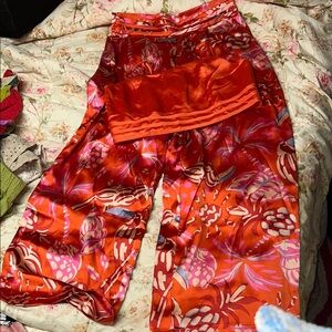 House of Harlow 1960 Vibrant Orange Floral Pants set satin